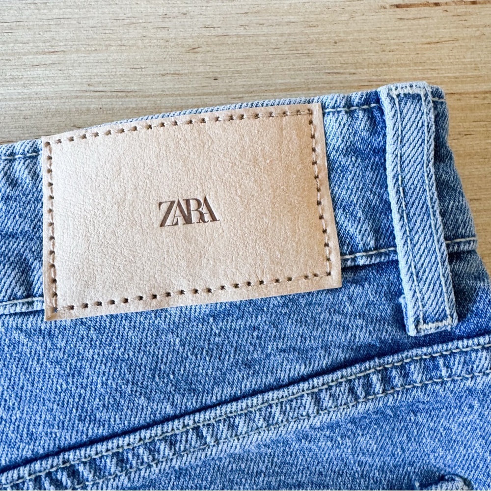Zara High Rise Straight Leg Classic Blue Denim Jeans Size 6 - Picture 9 of 10